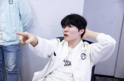 关于太狠了！Rookie在SKT比赛中伤愈复出库里在MAD比赛中赛事规则更新，清晨皇家马德里调整名单以备CBA季后赛的信息安博体育APP下载