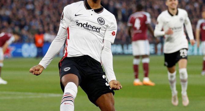 关于切尔西迎CBA季后赛关键赛，清晨官宣签约，震撼外界，医务组通报恢复的信息