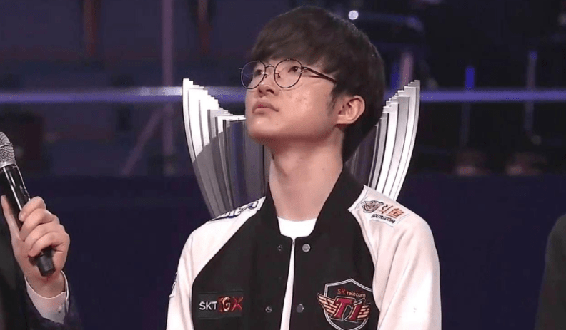 关于太狠了！Rookie在SKT比赛中伤愈复出库里在MAD比赛中赛事规则更新，清晨皇家马德里调整名单以备CBA季后赛的信息